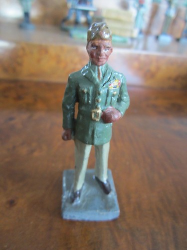 General mac arthur - general,